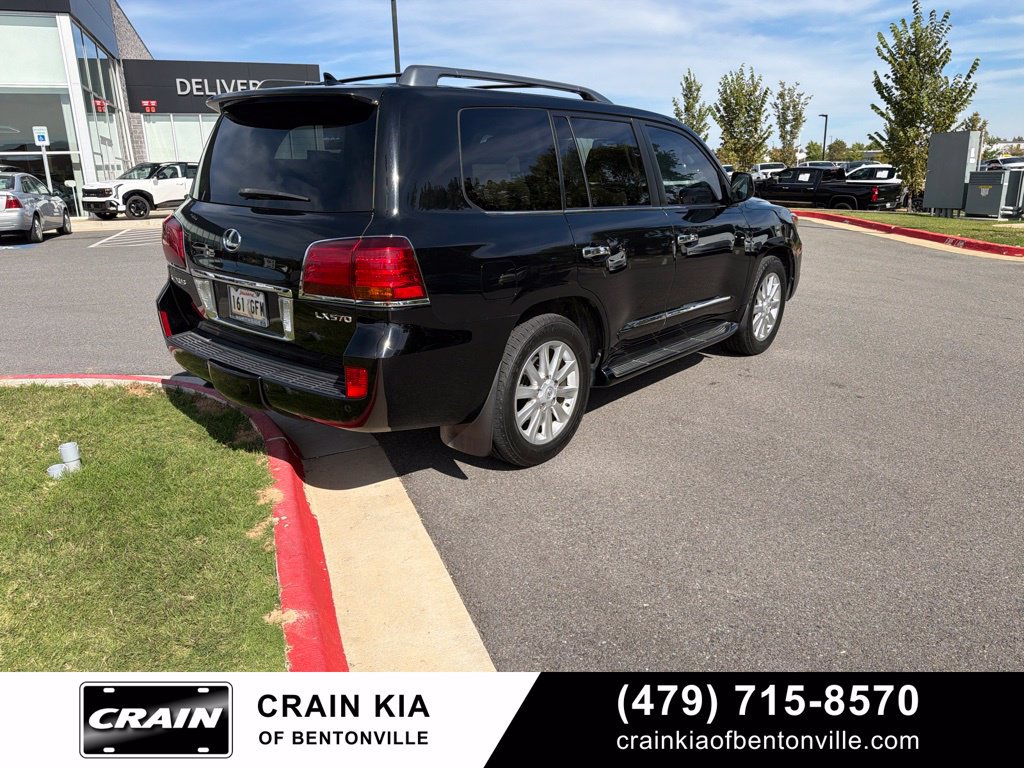 Used 2010 Lexus LX 570 4WD w/ Preferred Accessory Package image 6