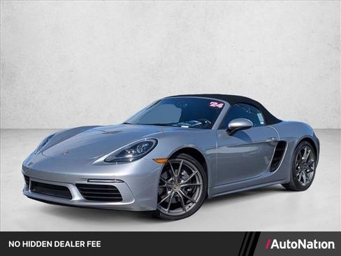 Used 2024 Porsche 718 Boxster RWD image 1