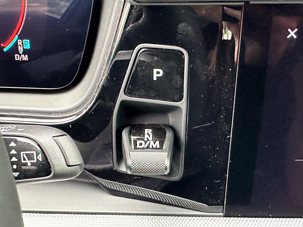 Certified 2026 Porsche Cayenne AWD/4WD image 33
