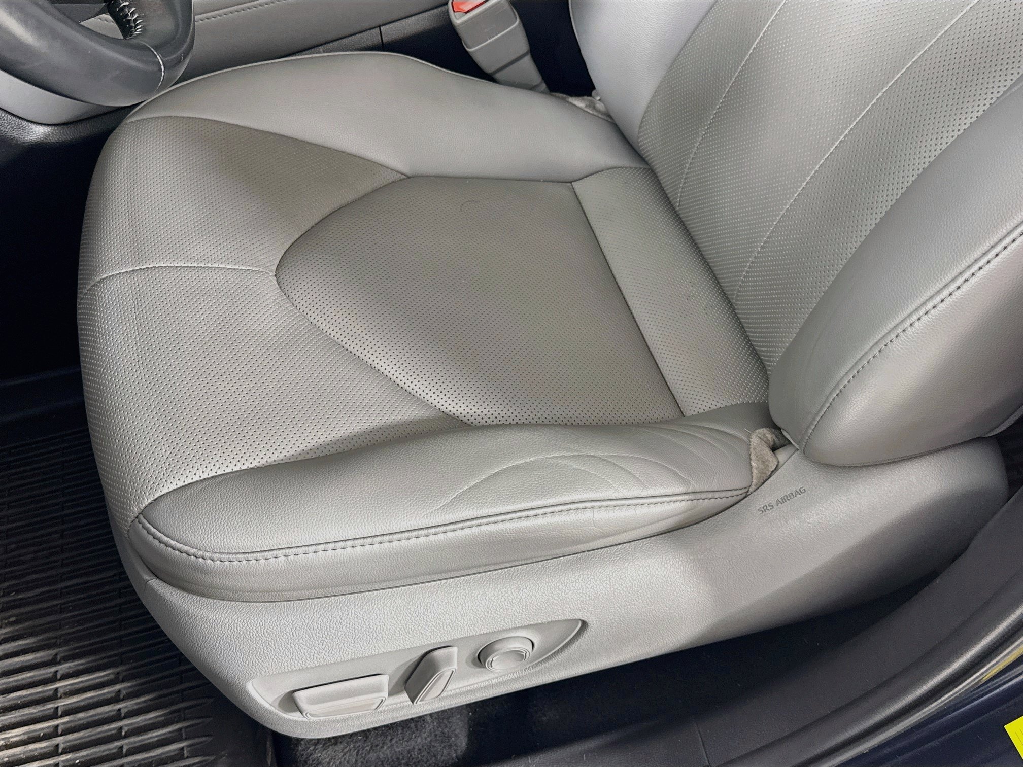 Certified 2021 Toyota Highlander Limited AWD/4WD image 20
