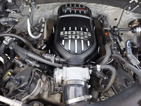 Used 2016 Ford F150 XLT w/ Equipment Group 301A Mid AWD/4WD image 11
