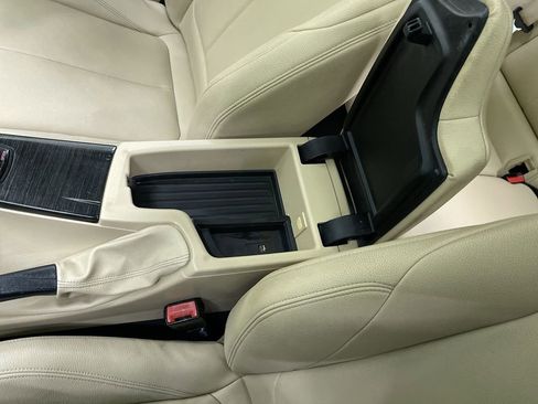 Used 2018 BMW 330e w/ Convenience Package RWD image 25