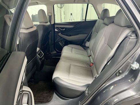 Used 2022 Subaru Outback Limited AWD/4WD image 23