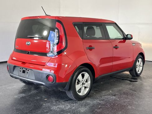 Used 2019 Kia Soul w/ Convenience Package image 11