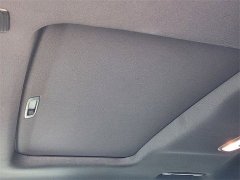 Used 2023 GMC Canyon AT4 w/ AT4 Premium Package image 27