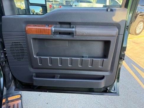 Used 2016 Ford F250 King Ranch w/ FX4 Off-Road Package image 25