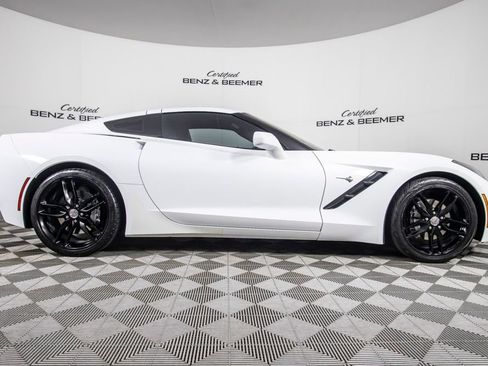 Used 2019 Chevrolet Corvette Stingray Coupe w/ LPO, Stingray Logo Package RWD image 3