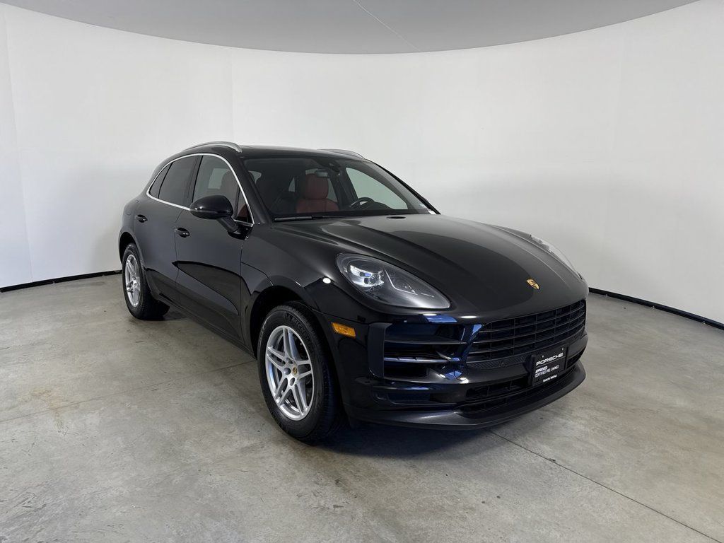 Certified 2021 Porsche Macan AWD/4WD image 9