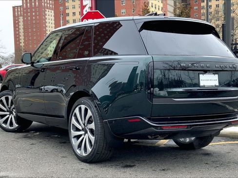 New 2026 Land Rover Range Rover SE AWD/4WD image 12