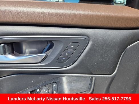 Used 2023 Nissan Rogue SL w/ SL Premium Package FWD image 25