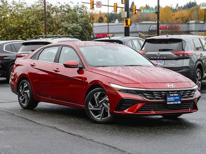 Certified 2024 Hyundai Elantra SEL w/ Convenience Package