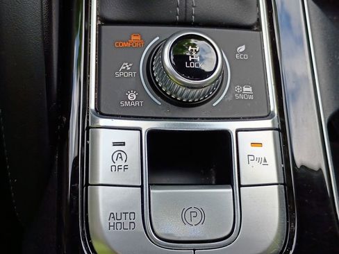 Used 2024 Kia Telluride EX AWD/4WD image 19