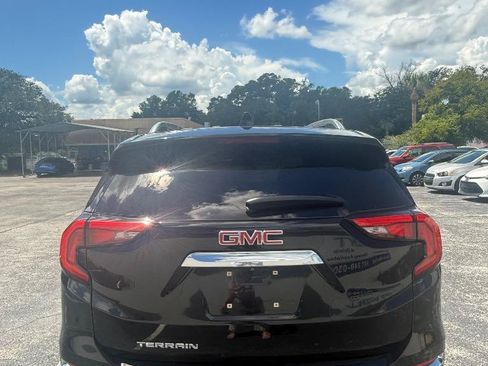 Used 2019 GMC Terrain Denali w/ Advanced Safety Package FWD image 19