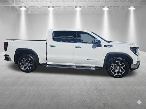 New 2026 GMC Sierra 1500 SLT w/ SLT Premium Plus Package AWD/4WD image 2