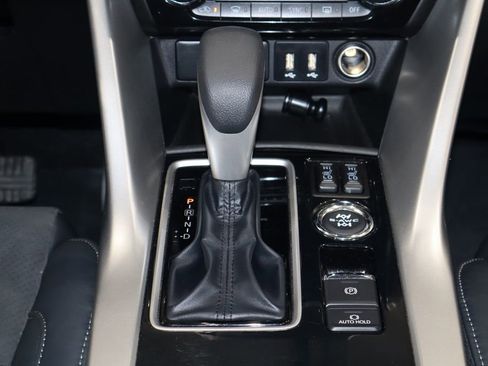 Used 2023 Mitsubishi Eclipse Cross SE image 39