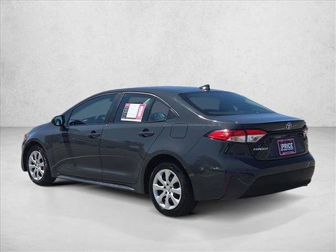 Used 2024 Toyota Corolla LE FWD image 8