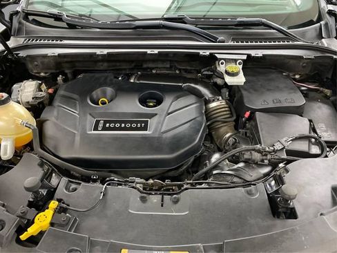 Used 2017 Lincoln MKC Reserve w/ Lincoln MKC Climate Package AWD/4WD image 12