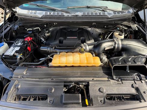 Used 2017 Ford F150 Raptor w/ Equipment Group 802A Luxury image 45