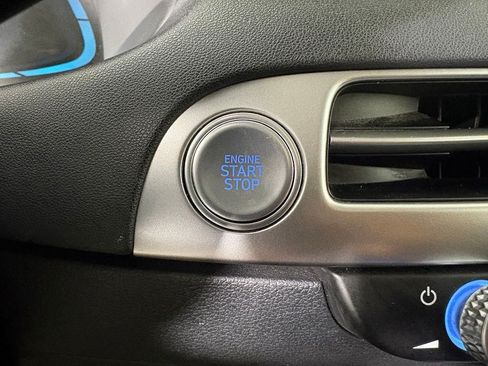 Used 2025 Hyundai Palisade SEL FWD image 28