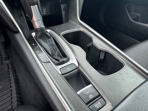 Used 2018 Honda Accord LX image 20