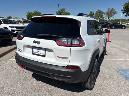 Used 2022 Jeep Cherokee Trailhawk w/ Comfort/Convenience Group AWD/4WD image 25
