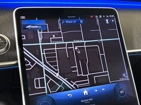 Certified 2022 Mercedes-Benz S 500 4MATIC w/ AMG Line Package image 23