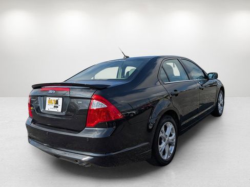 Used 2012 Ford Fusion SE image 5