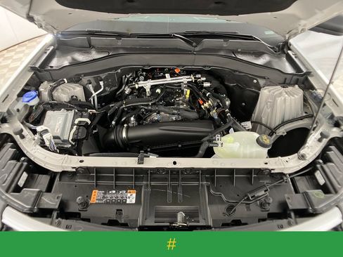 New 2026 Ford Explorer Active RWD image 32