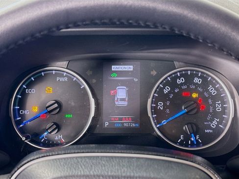 Certified 2021 Toyota RAV4 XLE Premium image 17