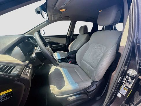 Used 2018 Hyundai Santa Fe Sport FWD image 21