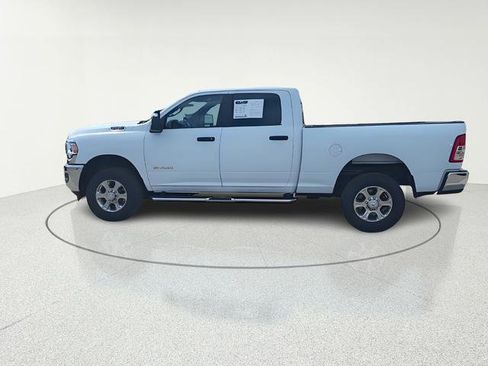 Used 2024 RAM 2500 Big Horn AWD/4WD image 4