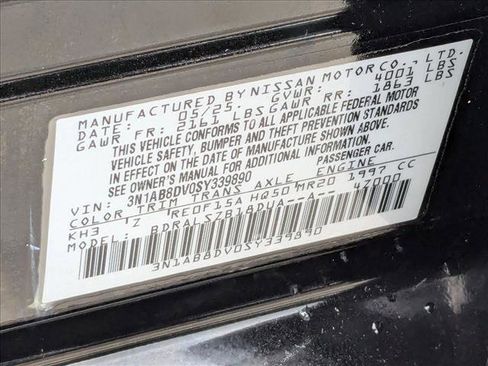 Certified 2025 Nissan Sentra SR w/ SR Premium Package FWD image 25