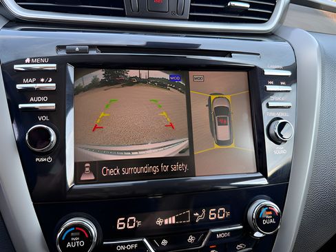 Used 2020 Nissan Murano Platinum AWD/4WD image 11