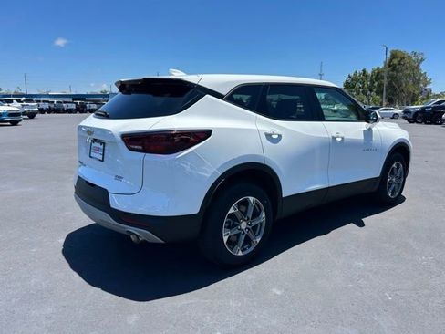Used 2025 Chevrolet Blazer LT w/ Driver Confidence Package AWD/4WD image 6