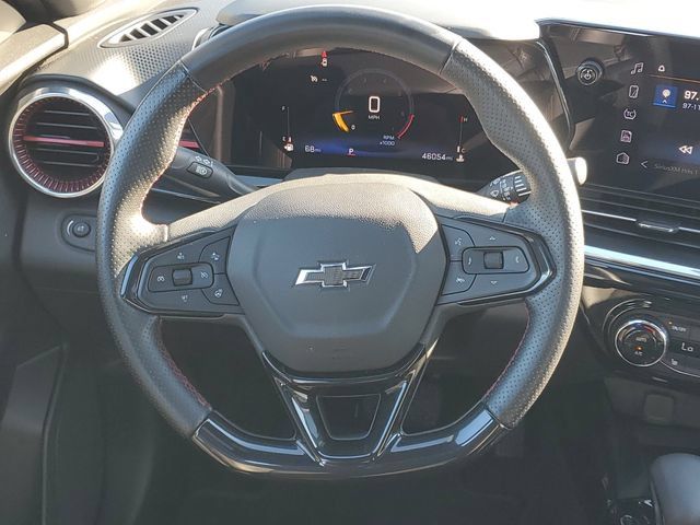 Certified 2024 Chevrolet Trax RS w/ Sunroof Package FWD image 12