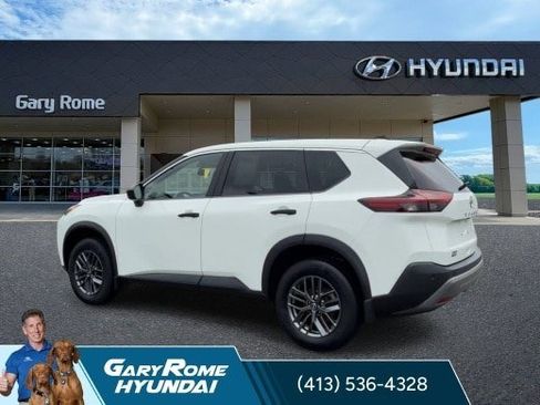 Used 2023 Nissan Rogue S AWD/4WD image 6