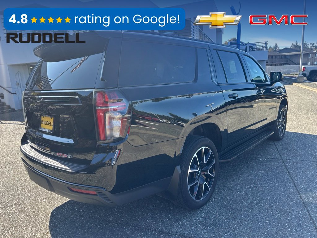 Used 2024 Chevrolet Suburban RST w/ Luxury Package AWD/4WD image 3