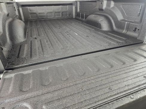 Used 2024 RAM 3500 Big Horn image 18