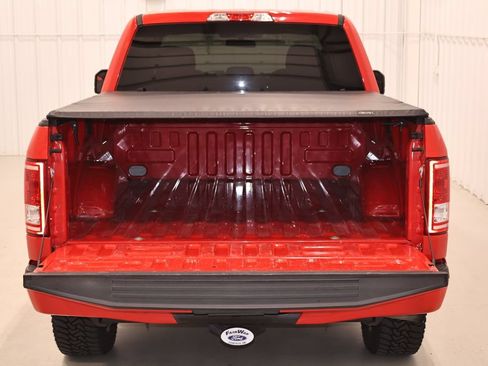 Used 2017 Ford F150 XL w/ Equipment Group 101A Mid AWD/4WD image 29