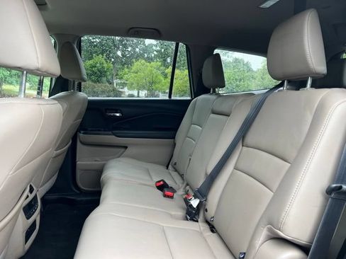 Used 2018 Honda Pilot EX-L image 16