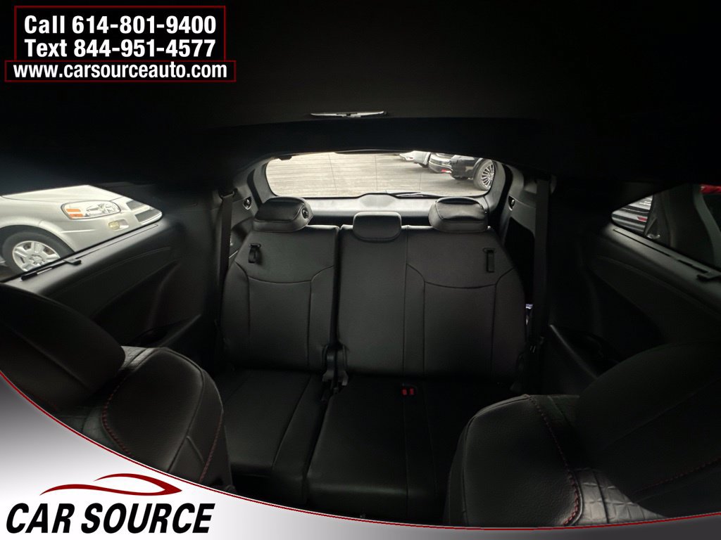 Used 2026 Toyota Sienna XSE FWD image 9
