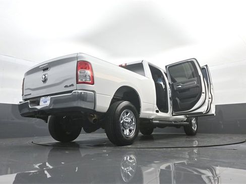Used 2021 RAM 2500 Big Horn image 38