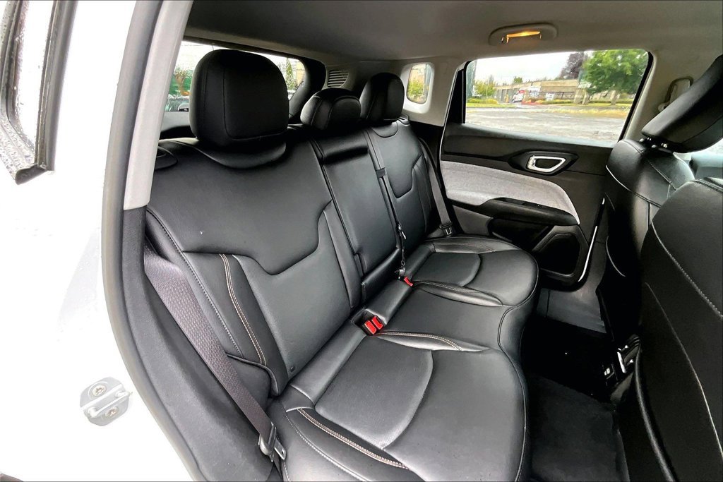 Used 2022 Jeep Compass Latitude AWD/4WD image 20