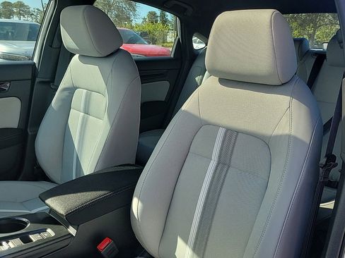 New 2025 Honda Civic Sport image 18