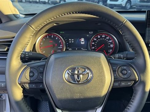 Used 2023 Toyota Camry XSE image 23