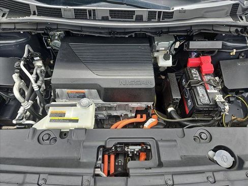 Used 2021 Nissan Leaf SL Plus image 23