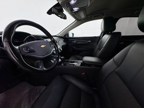 Used 2018 Chevrolet Impala LT FWD image 20
