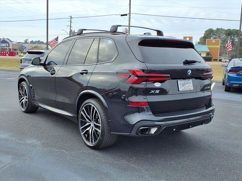 Used 2025 BMW X5 xDrive40i w/ M Sport Package image 17