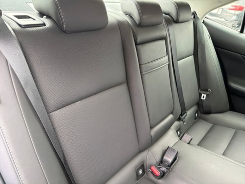 Used 2015 Lexus IS 250 AWD image 31