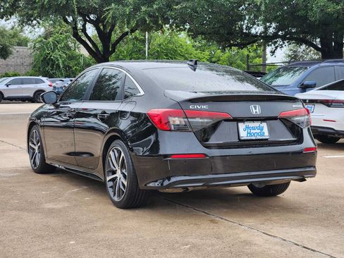 Used 2024 Honda Civic Touring image 5